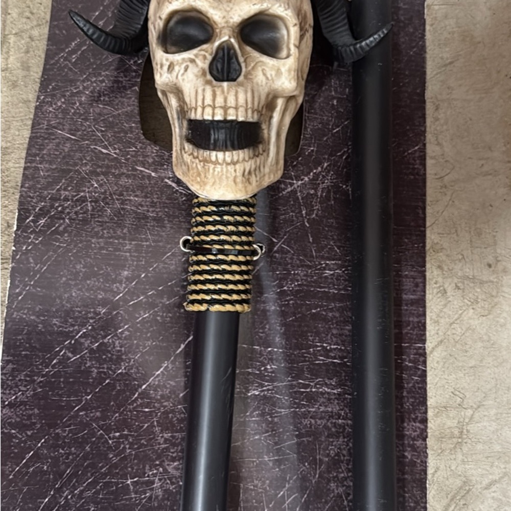 Spirit Black and Cream Skull Staff Halloween prop costume new package